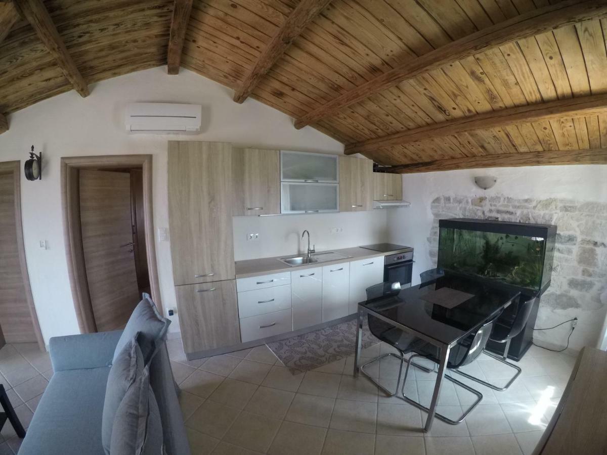 Apartment P&b Tar-Vabriga
