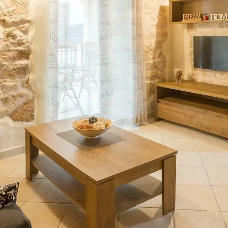 Apartments P&B Tar-Vabriga Exterior photo