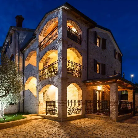 Apartments P&B Tar-Vabriga Exterior photo